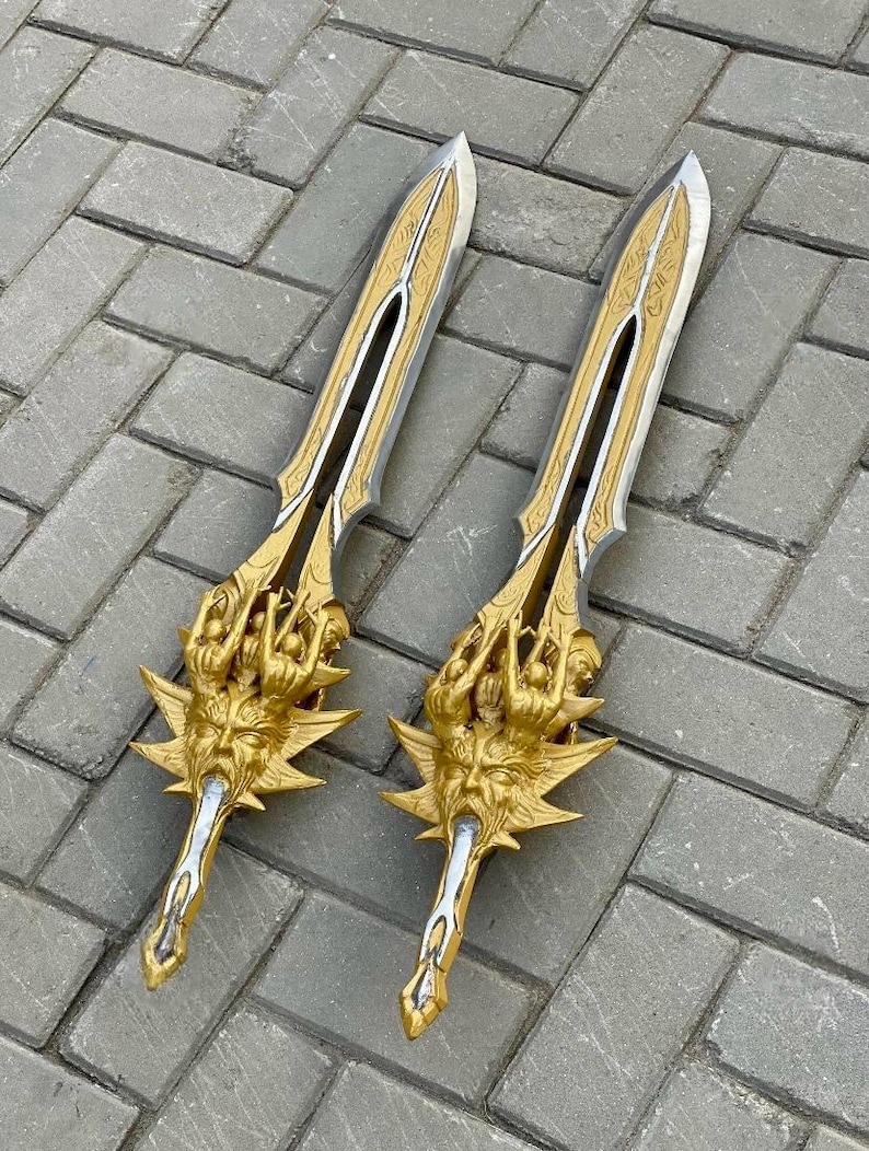 Handmade God of War Olympus Sword: Metal Cosplay Non Functional Anime Replica image 1