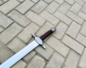Handmade Legend of Zelda Ordon Sword Replica: High Carbon Steel, Leather Sheath