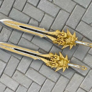 Handmade God of War Olympus Sword: Metal Cosplay Non Functional Anime Replica image 5