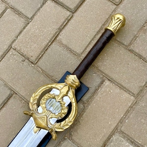 Handcrafted Skyrim Dawnbreaker Replica Sword - Cosplay Prop & Fantasy Collectible Gift
