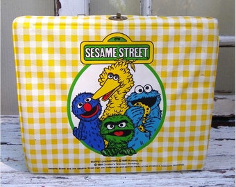 SESAME STREET LUNCHBOX and Thermos, 1981 Vinyl, Vintage, Collectible Muppet Characters
