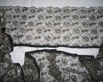 Vintage  Black and Gold Lace Trim  9" Wide