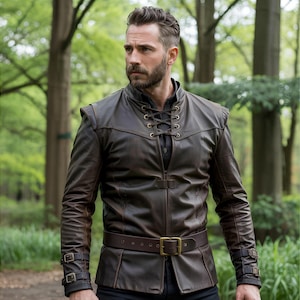 Men&#39;s Medieval Leather Jacket - Renaissance Cosplay Costume with Belt