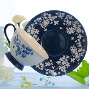 Chinese Willow Tea Cup - Luxury Home Decor | Vintage-Inspired Dinnerware
