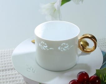 Handmade Linglong Porcelain Mug Set: Cloud Design, Golden Handle