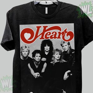 70s Heart Tee - Etsy