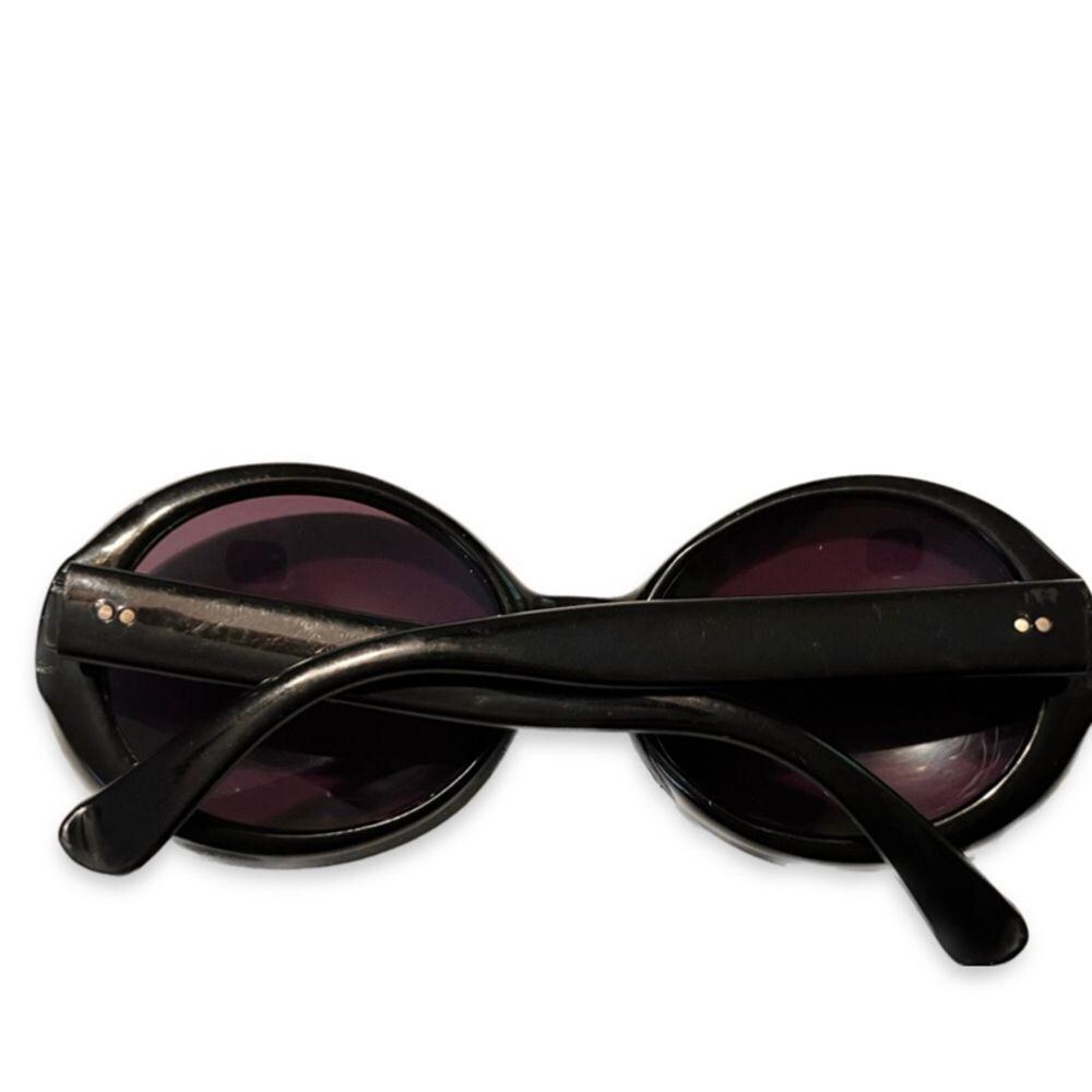 Vintage MINARELLI Black Oval Sunglasses – 60s Mod Italian  display picture 1