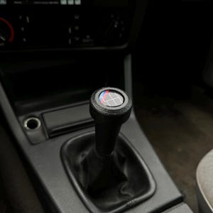 BMW E30 E36 E34 E36 E28 E24 E23 E21 M-Tech II Gear Knob Mushroom Design 5 6 Speed Manual Transmission Shift Lever H 25111221284 Classic OEM