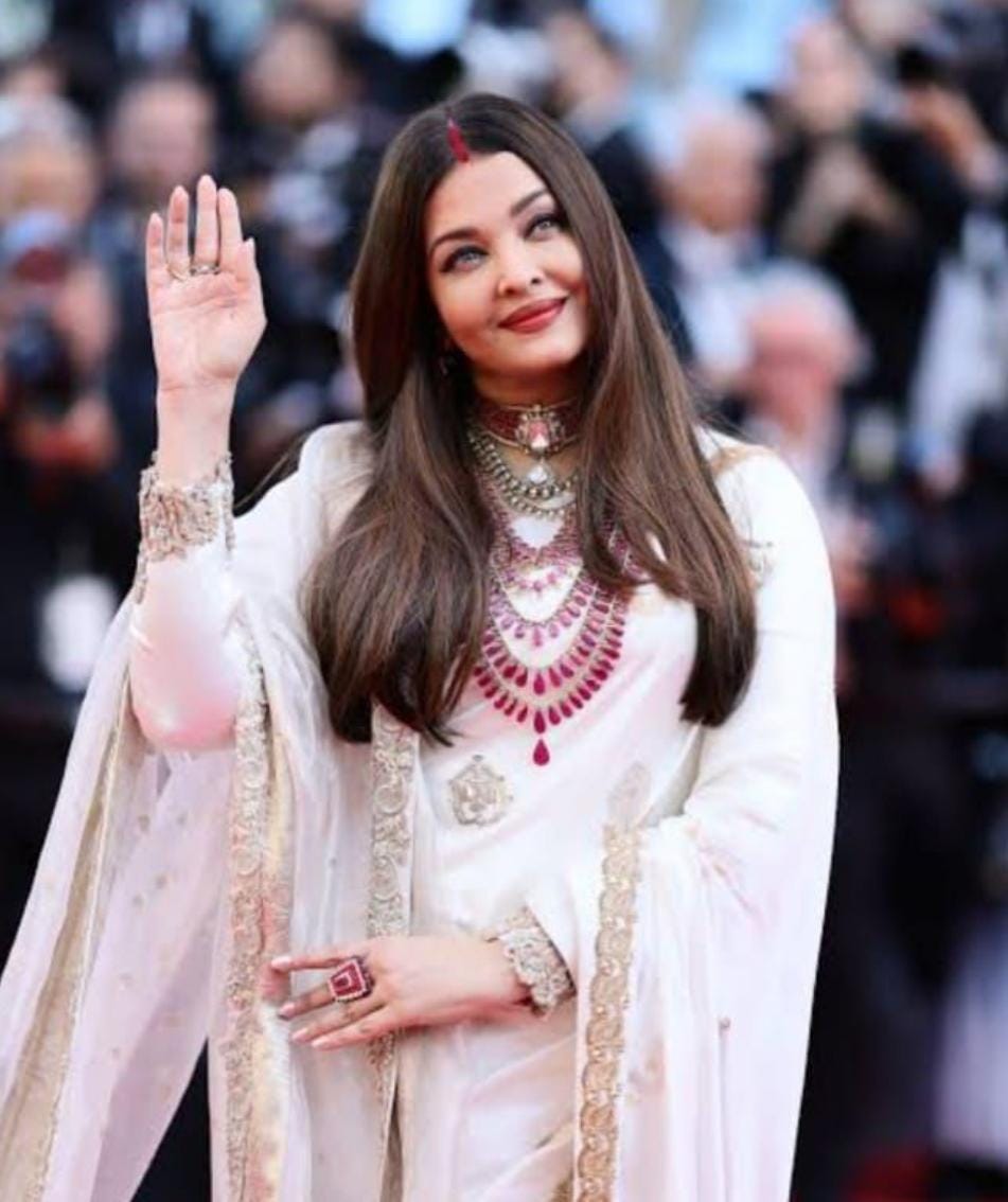 Aishwarya Rai Cannes Inspired Mossanite Polki Ruby Long and Short