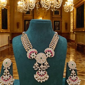 Ensemble de collier Polki Kundan inspiré de Sabyasachi/bijoux inspirés de Sabyasachi/bijoux Bollywood/ensemble de collier de déclaration/ensemble de mariée de mariage