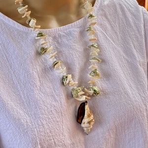 Vintage 70's Boho/Hippie, long drop shell necklace with Caribbean Triton pendant image 4