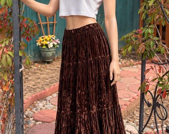 Jupe longue vintage années 90 en velours froissé marron à volants, style bohème grunge, jupe paysanne