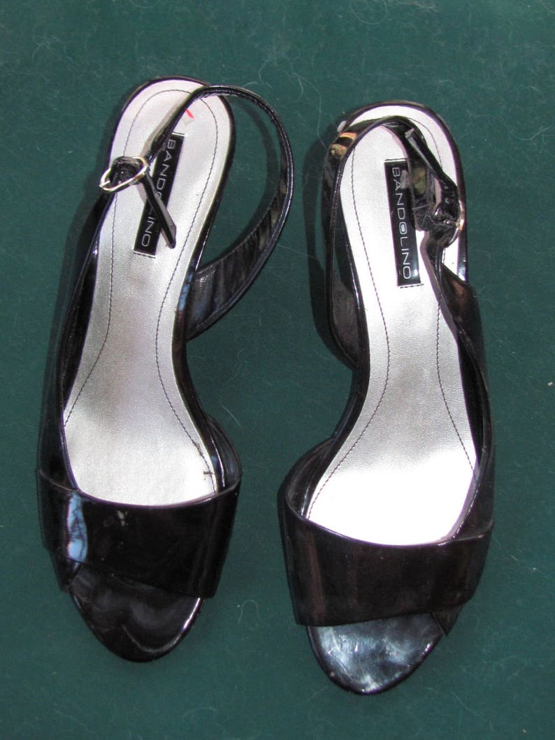 Bandolino Shoes 10 M Black Patent Leather OpenToed Summer