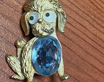 Vintage 1950s -  Small golden Poodle puppy pin/brooch  with faceted aqua marine belly