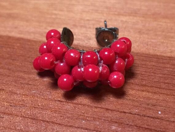 Vintage 40's 50's - Red balls hoop clusters post … - image 6