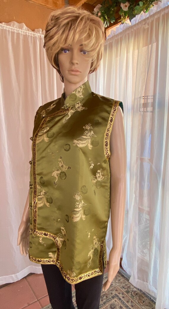 Chinese vest, olive green with gold dragon design… - image 10