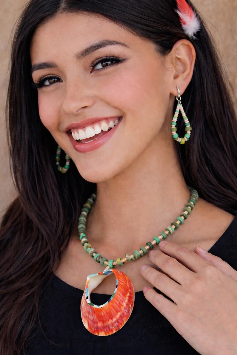 Vintage Native American Turquoise Heishi Necklace Set – Spiny Oyster Shell Pendant image 1