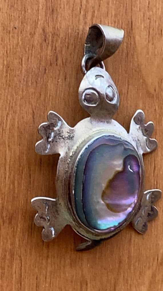 Mexican silver and abalone shell  little turtle p… - image 3