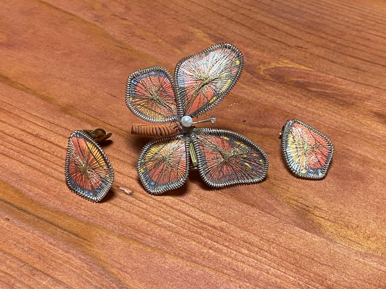 Vintage 70's Macrame Orange butterfly pin and clip earrings image 4