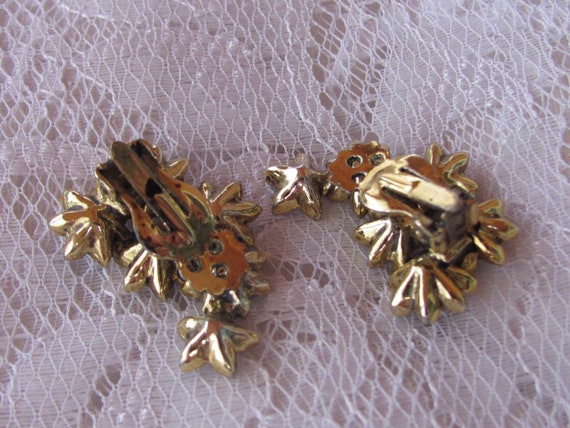 Vintage 60's - Clip Rhinestones - Green and Perid… - image 3