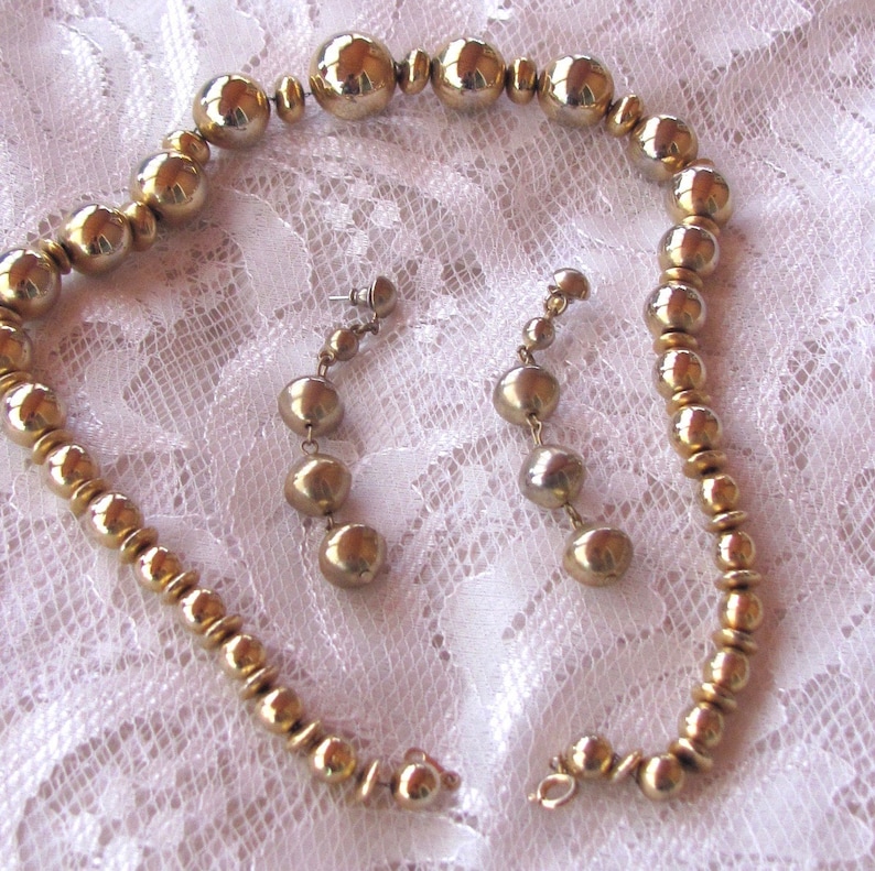 Gold plated Necklace and Assorted Earrings Vintage 80/'s
