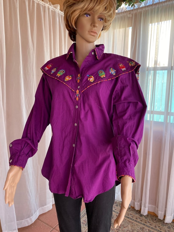 Camisa color morado hotsell