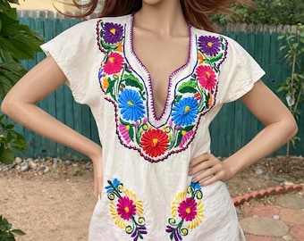 Vintage 70s Hand Embroidered Mexican Blouse: Floral Cotton V-Neck