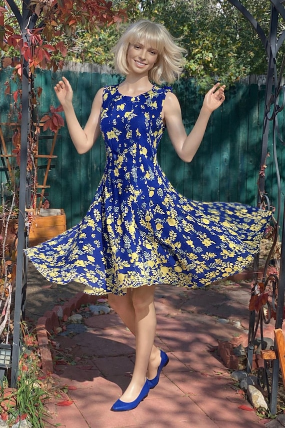 champagne plus size bridesmaid dresses KissProm Sweetheart Puff Sleeve A-Line Chiffon Dress in Champagne, / 8 while the flowing satin The Shapewear Dress Square RUCHED-BODICE Options:Dress