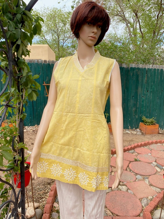 Vintage 1960's-  Cotton Tunic - Pale Yellow with … - image 2