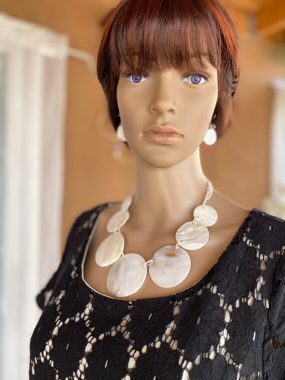 Vintage 80's - Statement Mother of Pearls 3 piece… - image 4