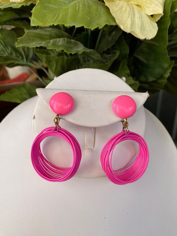 VINTAGE 70's - Fun, light, whimsical  hot pink cl… - image 1