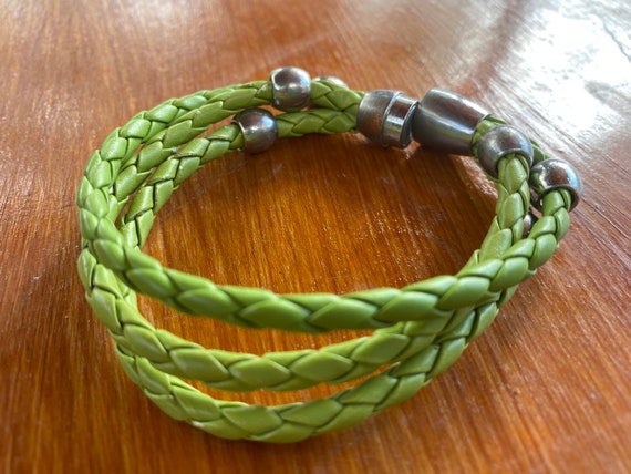 Vintage 80's - Triple bands braided lime green le… - image 10