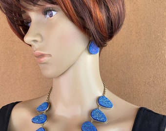 Vintage 80's -  Faux Tanzanite choker necklace and earrings set.