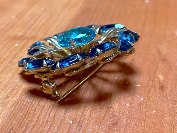 Vintage 60s - Aquamarine and blue sapphire pin wh… - image 4