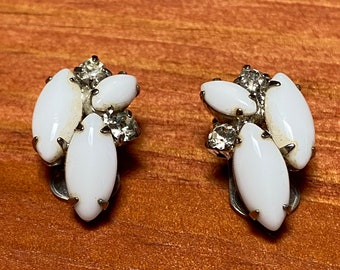 Vintage 60's - Milk glass baguettes and clear rhinestones earrings.  Small clip ons.