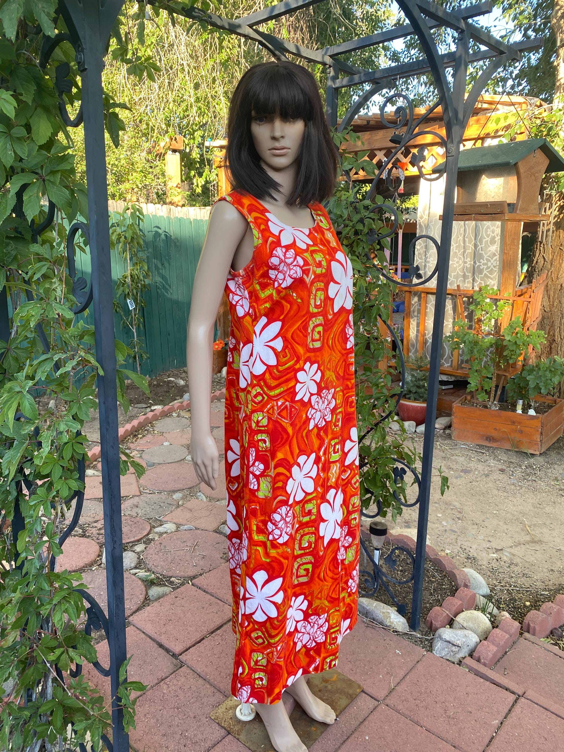 VINTAGE 60'S - HAWAIIAN Mumu Style Maxi Dress, Bright Orange With