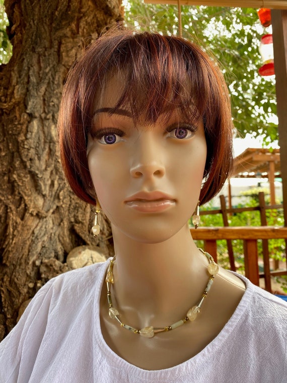 Citrine and silver beads choker necklace and assor