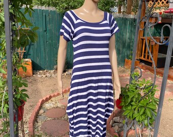 Vintage 80's - Light summer dress, navy blue horizontal stripes. AQUAVITA. Made in Italy.