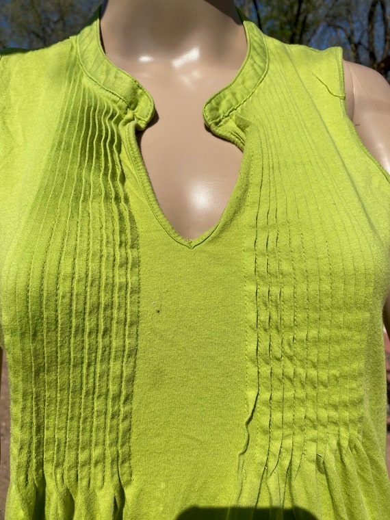 Jones of New York LIME GREEN T-shirt. M/L - image 3