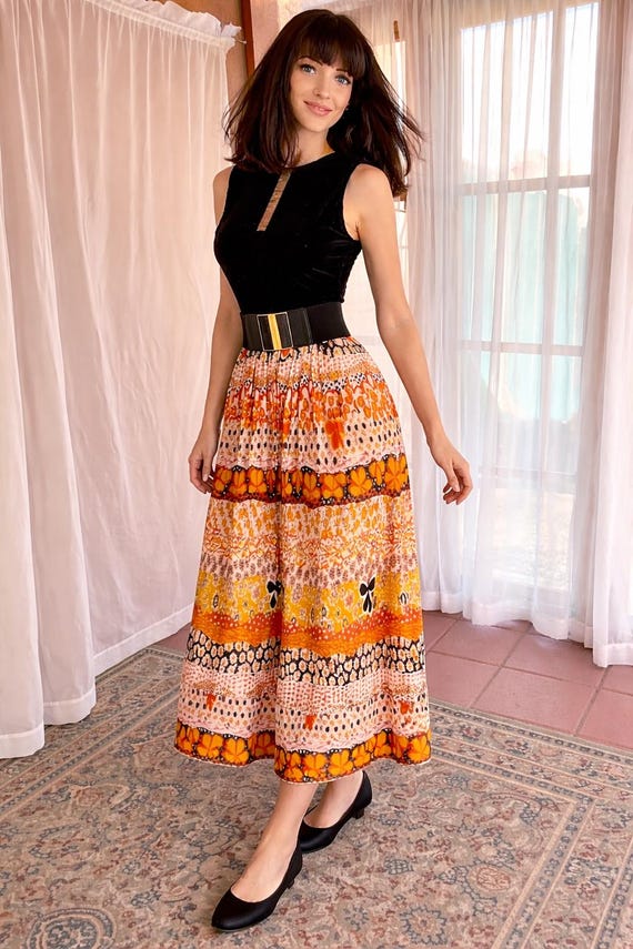 70's style maxi dresses 70s Green Tan Stripe Floral Cotton Dress with Shawl Discover our collection of 60s and 70s dresses 70s Macrame Halter Maxi Dress