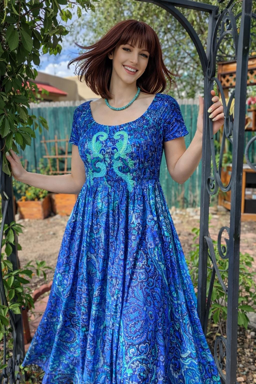 Sartoria Festa サルトリア フェスタ トレーニョ カシミヤ100% Antica Sartoria Blue Cotton Maxi Dress With Smocked Bodice, Front