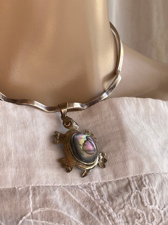 Mexican silver and abalone shell  little turtle p… - image 2