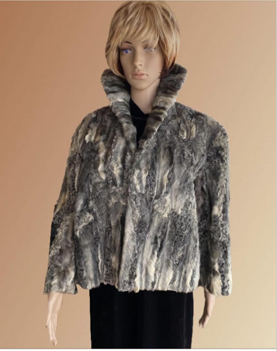Vintage 60's Short Fur Jacket. GRAY CURLY GOAT. Crop Style