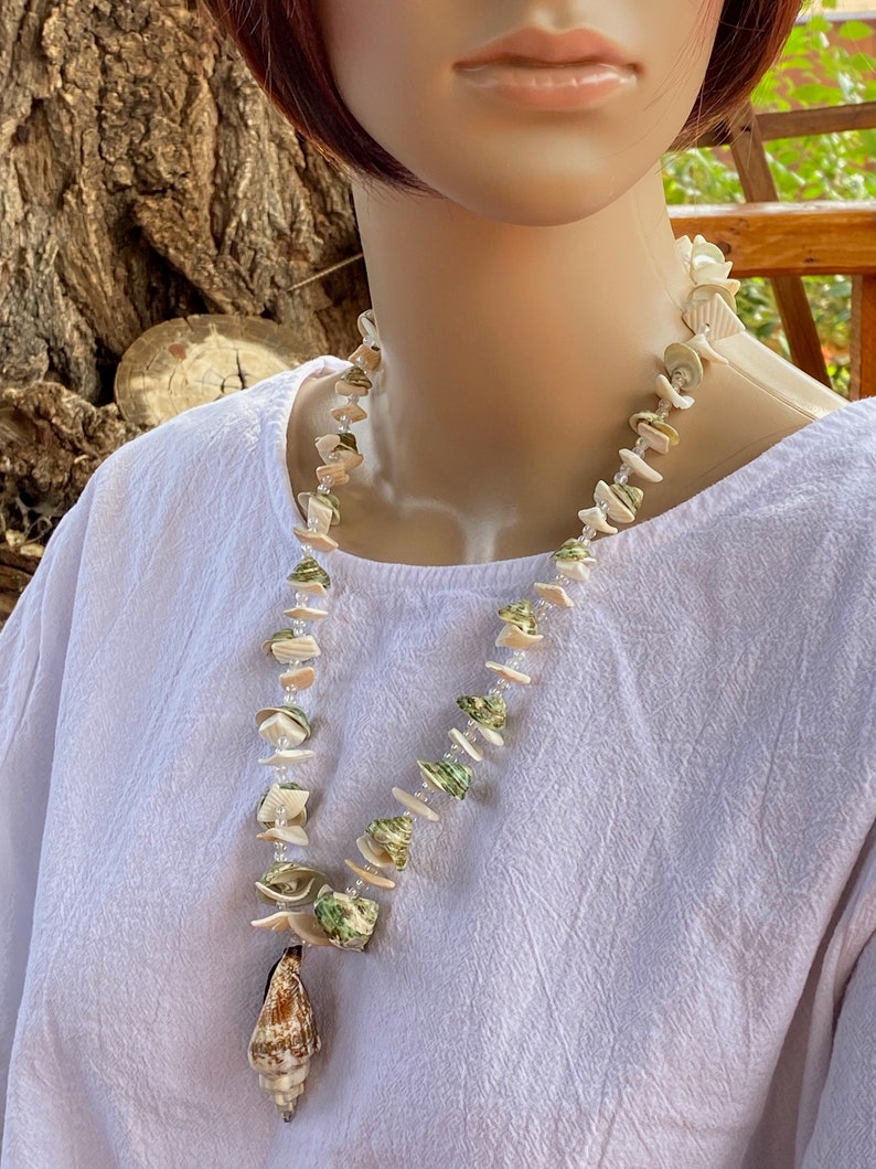 Vintage 70's Boho/Hippie, long drop shell necklace with Caribbean Triton pendant image 6