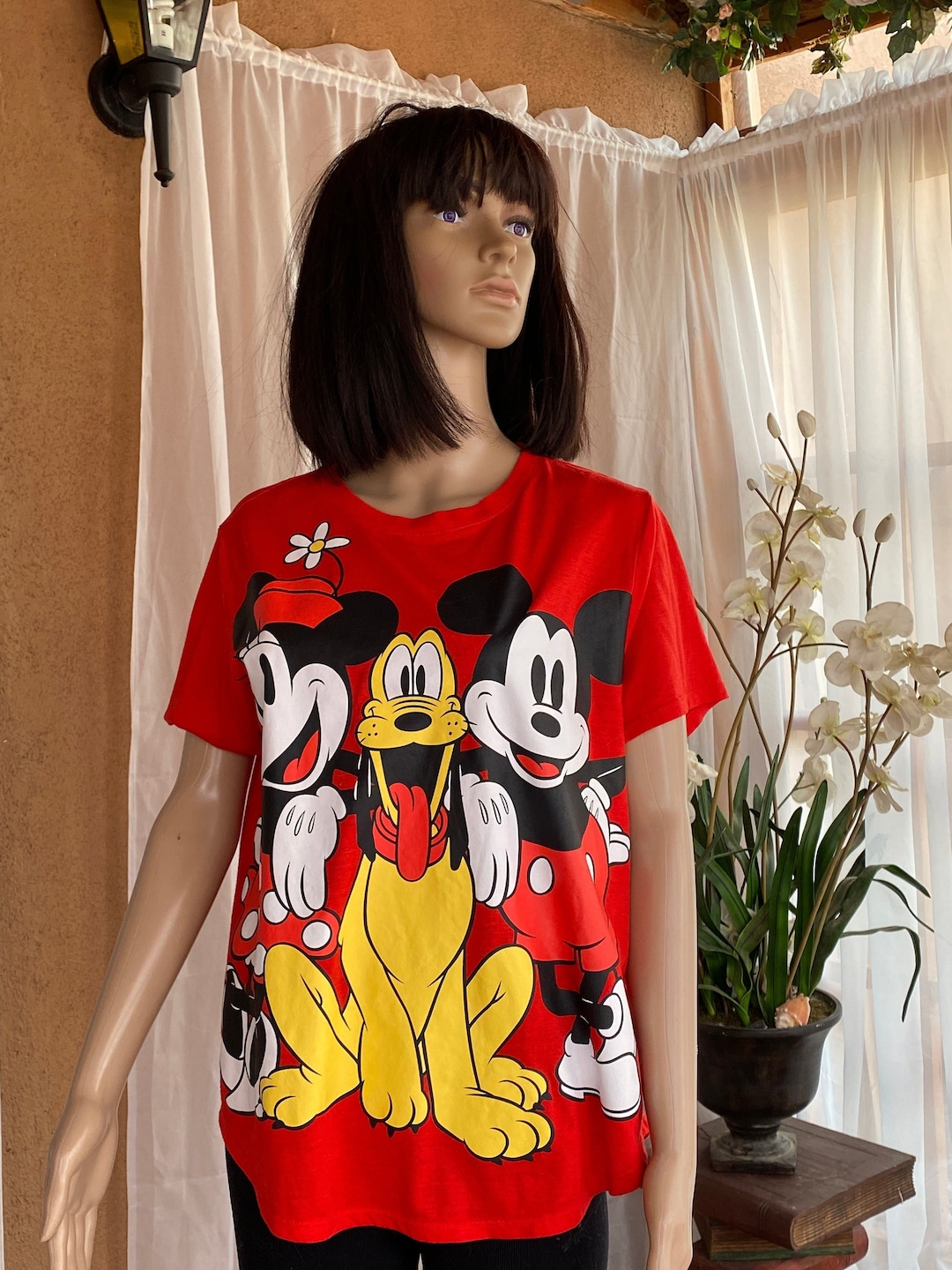 Vintage Disney - Red, Short Sleeves UNISEX T-shirt - Mickey