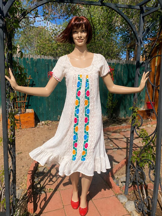 mexican lace dress Ivory Mexican Women's Lace Dress L