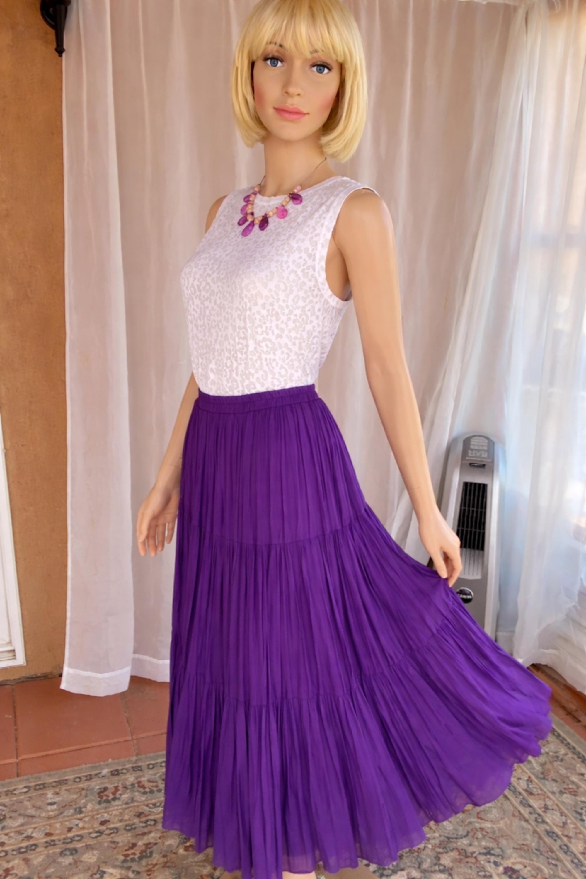 VINTGE 80'S - Purple Pleated Broomstick Skirt - Rayon - Tiered