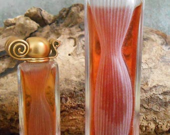 RARE Pair of Classic Givenchy Organza 1/2oz/.17oz Miniature Parfum