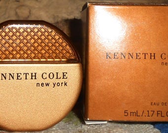 Kenneth Cole Signature Eau de Parfum .17oz/5ml Miniature Perfume Boxed Travel Fragrance