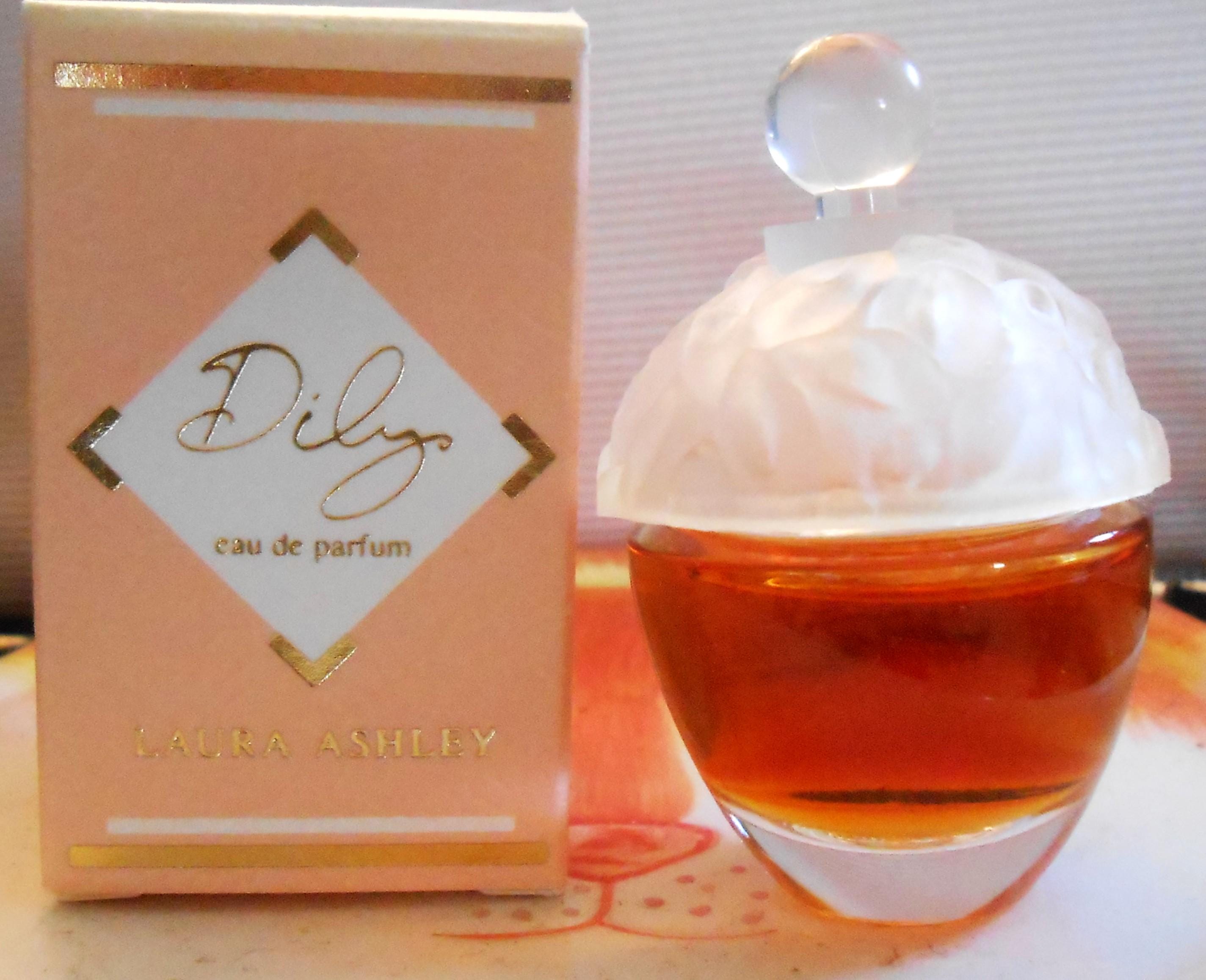 Perfume Laura Ashley - Etsy